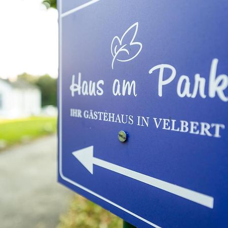 Haus Am Park - Ihr Gaestehaus In Velbert Extérieur photo