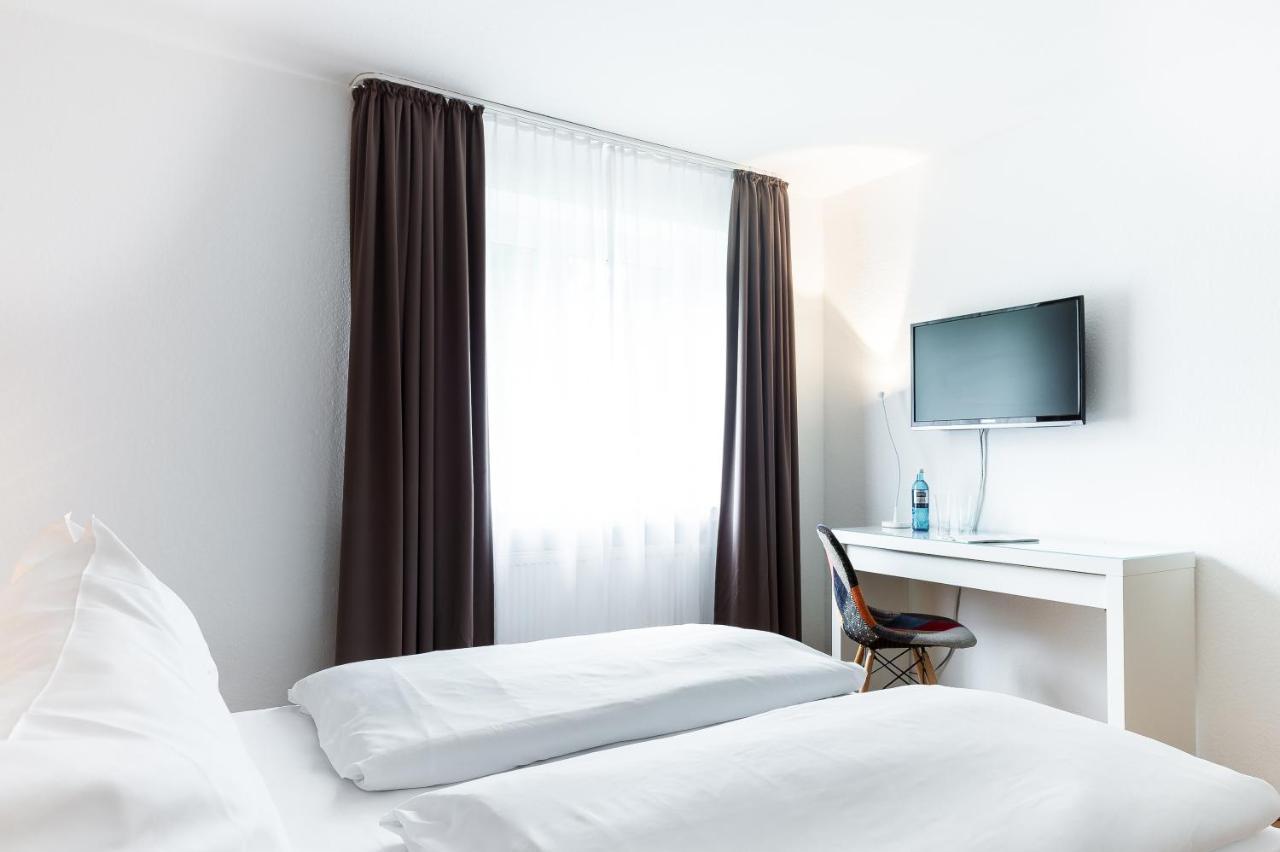 Haus Am Park - Ihr Gaestehaus In Velbert Extérieur photo